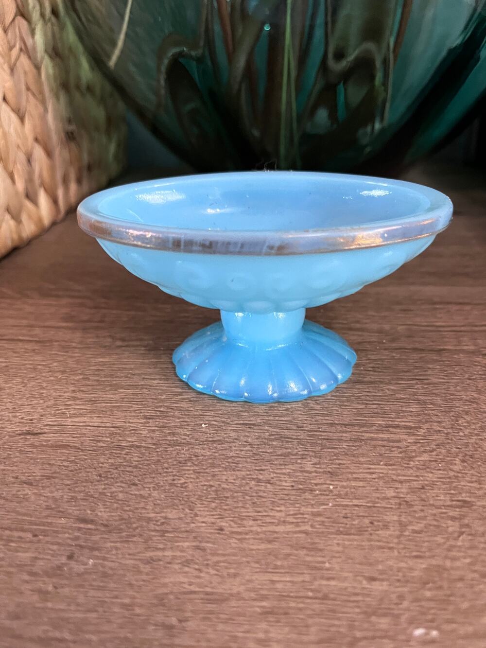 Vintage 1974 Avon "Bristol Blue" Opaline Glass Footed Pedestal Soap/Trinket Dish